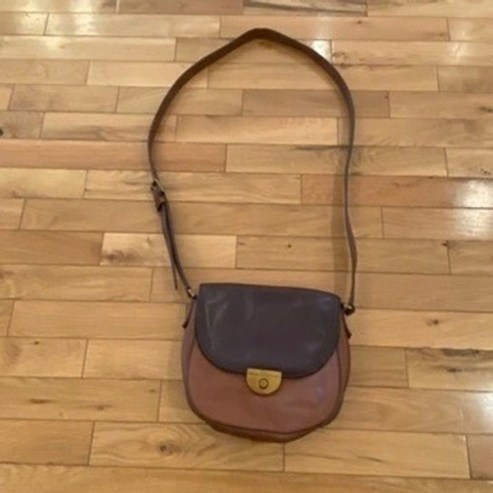 FOSSIL Emi Saddle Bag Brown Cognac Leather Two Tone Crossbody Purse Bag